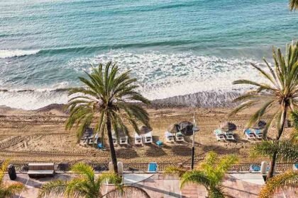 800-panoramic-view-of-marbella-promenade-2022-02-22-06-42-23-utc.jpg